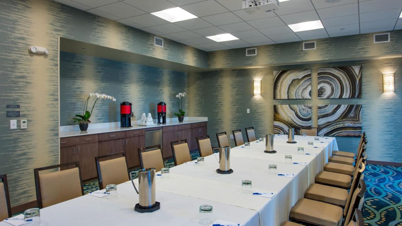 Отель Hyatt House Naples 5Th Avenue Экстерьер фото